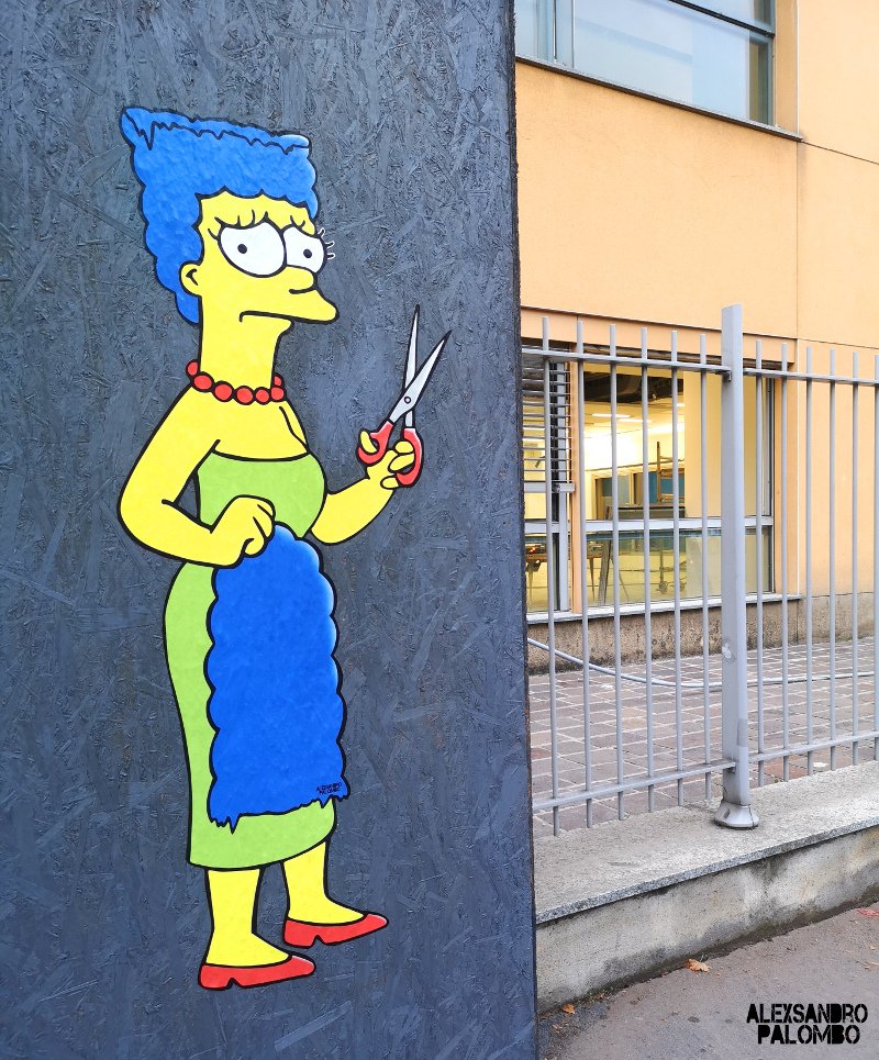 &#8220;The Cut&#8221; Marge Simpson cuts h &#8230; 262573001665007203